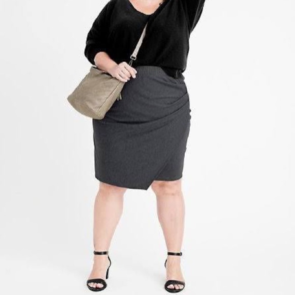 Ryllace gathered faux wrap knit grey skirt size 2X